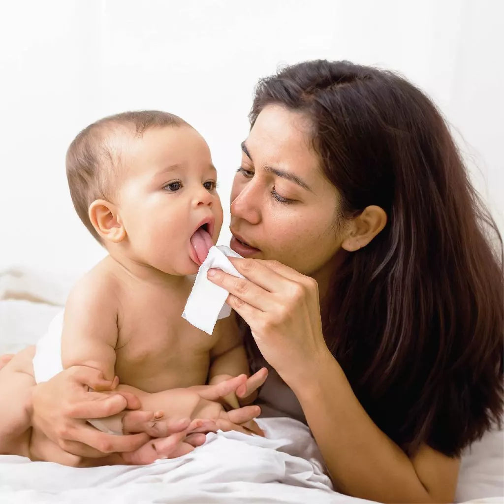 mugu Tisu Basah Pembersih Lidah dan Gigi Bayi Tooth & Gum Mini Wipes Xylitol Travel Friendly